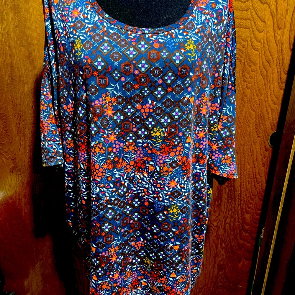 Lularoe Shirt